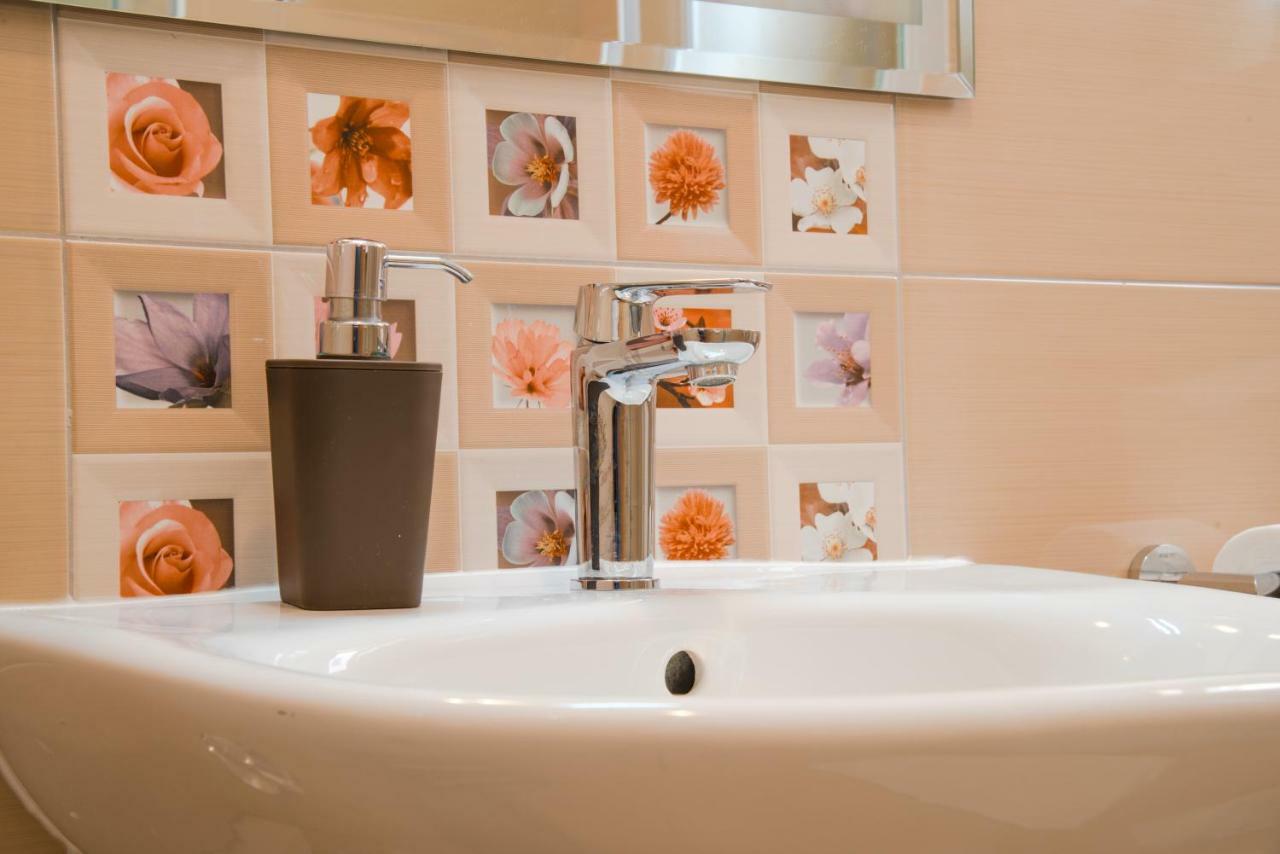Red Rose Apartment Split Ngoại thất bức ảnh